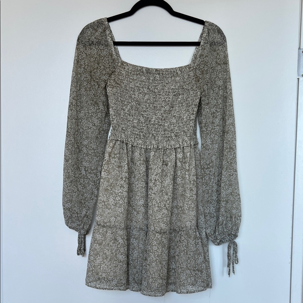Dynamite Black Floral Long Sleeve Dress